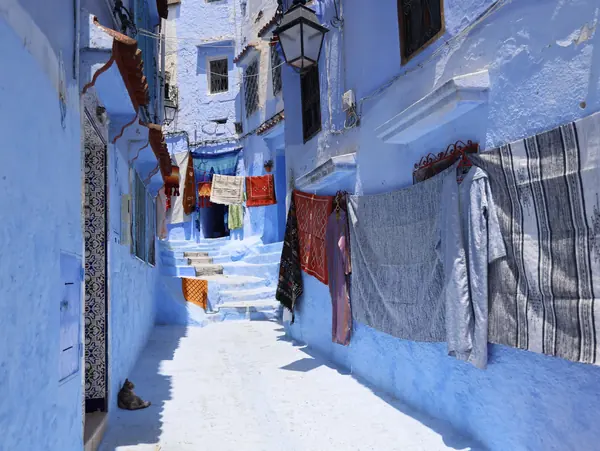 The blue lanes